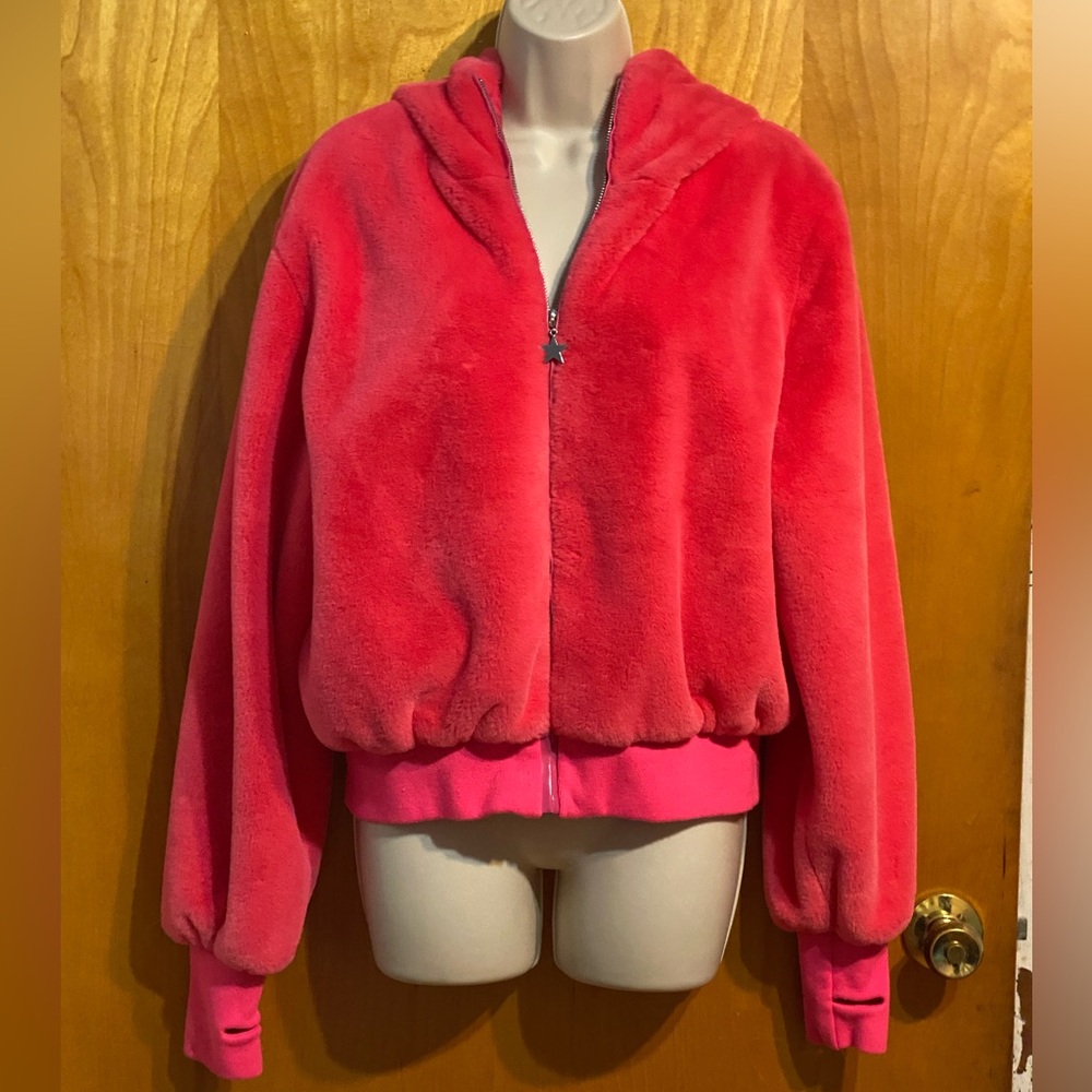NWT CLUB EXX Adorable, cozy soft Faux Fur bomber jacket,watermelon pink, M